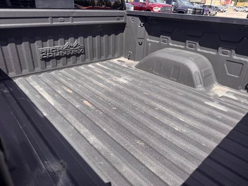 Used 2021 Chevrolet Silverado 1500 High Country w/ Technology Package AWD/4WD image 46