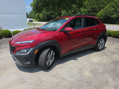 Used 2023 Hyundai Kona SEL w/ Convenience Package AWD/4WD image 10