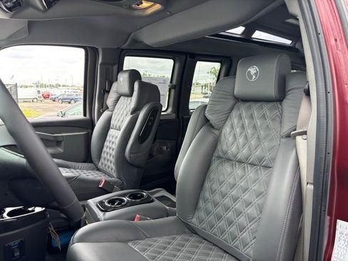 New 2026 GMC Savana 2500 w/ Driver Convenience Package RWD image 17