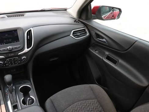 Used 2022 Chevrolet Equinox LT FWD image 15