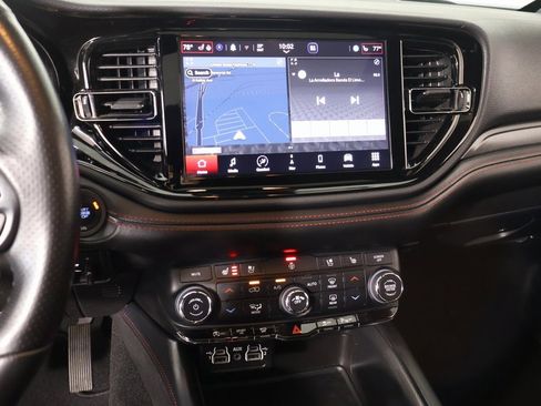Used 2023 Dodge Durango GT image 5