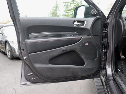 Used 2018 Dodge Durango R/T w/ Blacktop Package AWD/4WD image 31