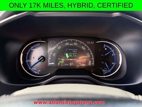 Certified 2023 Toyota RAV4 LE AWD/4WD image 29