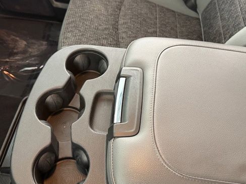 Used 2019 RAM 1500 Big Horn image 16