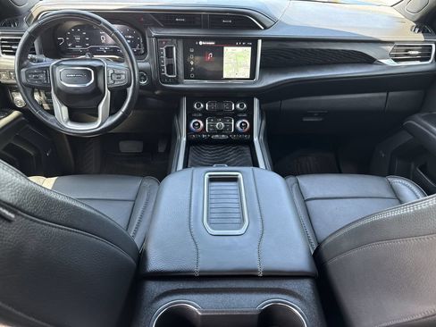 Used 2023 GMC Yukon Denali w/ Denali Reserve Package AWD/4WD image 26