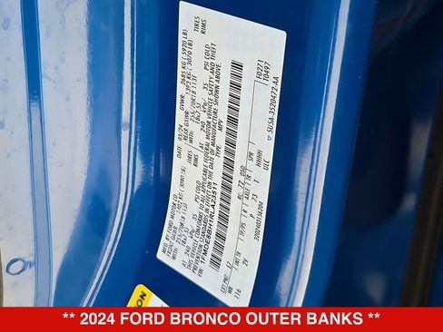 Used 2024 Ford Bronco Outer Banks AWD/4WD image 37