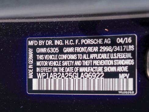 Used 2016 Porsche Cayenne S w/ Premium Plus Package AWD/4WD image 10