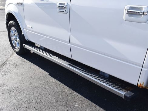 Used 2013 Ford F150 Lariat w/ Lariat Chrome Pkg image 17