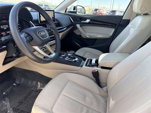 Used 2018 Audi Q5 2.0T Premium Plus w/ Premium Plus Package image 23
