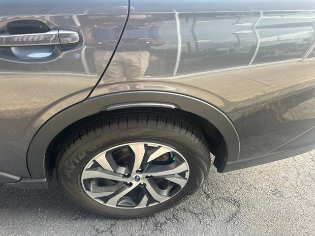 Used 2022 Subaru Outback Limited AWD/4WD image 21