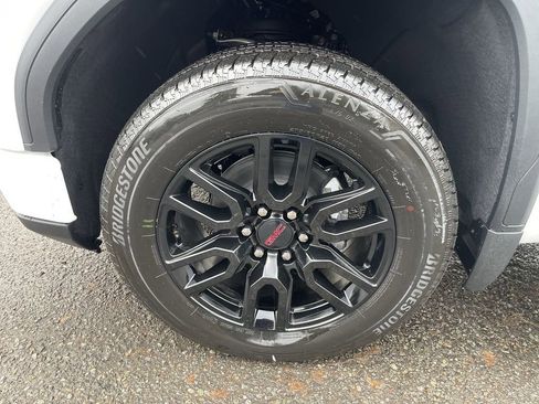 New 2026 GMC Sierra 1500 Elevation w/ Elevation Premium Package AWD/4WD image 34