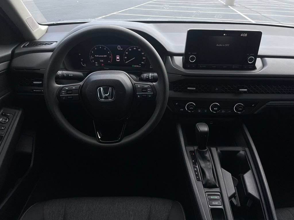 Certified 2025 Honda Accord SE image 11