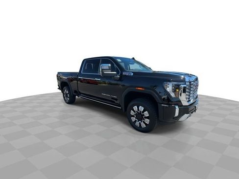 New 2025 GMC Sierra 2500 Denali w/ Denali Reserve Package image 2
