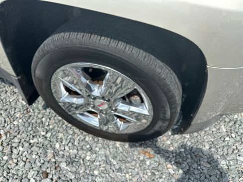 Used 2015 GMC Terrain SLT w/ LPO, Protection Package FWD image 9