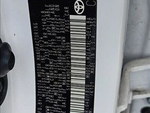 Used 2024 Toyota Corolla LE image 15