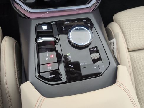 Used 2026 BMW X3 xDrive30 w/ Convenience Package image 15