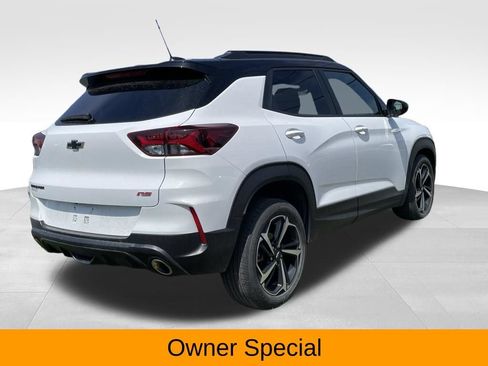 Used 2023 Chevrolet TrailBlazer RS w/ Convenience Package FWD image 4