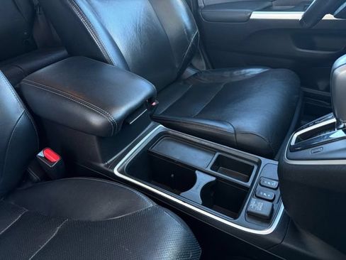 Used 2016 Honda CR-V Touring image 14