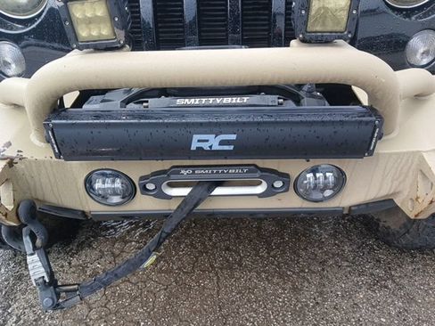 Used 2017 Jeep Wrangler Unlimited Sport w/ Quick Order Package 24S AWD/4WD image 9