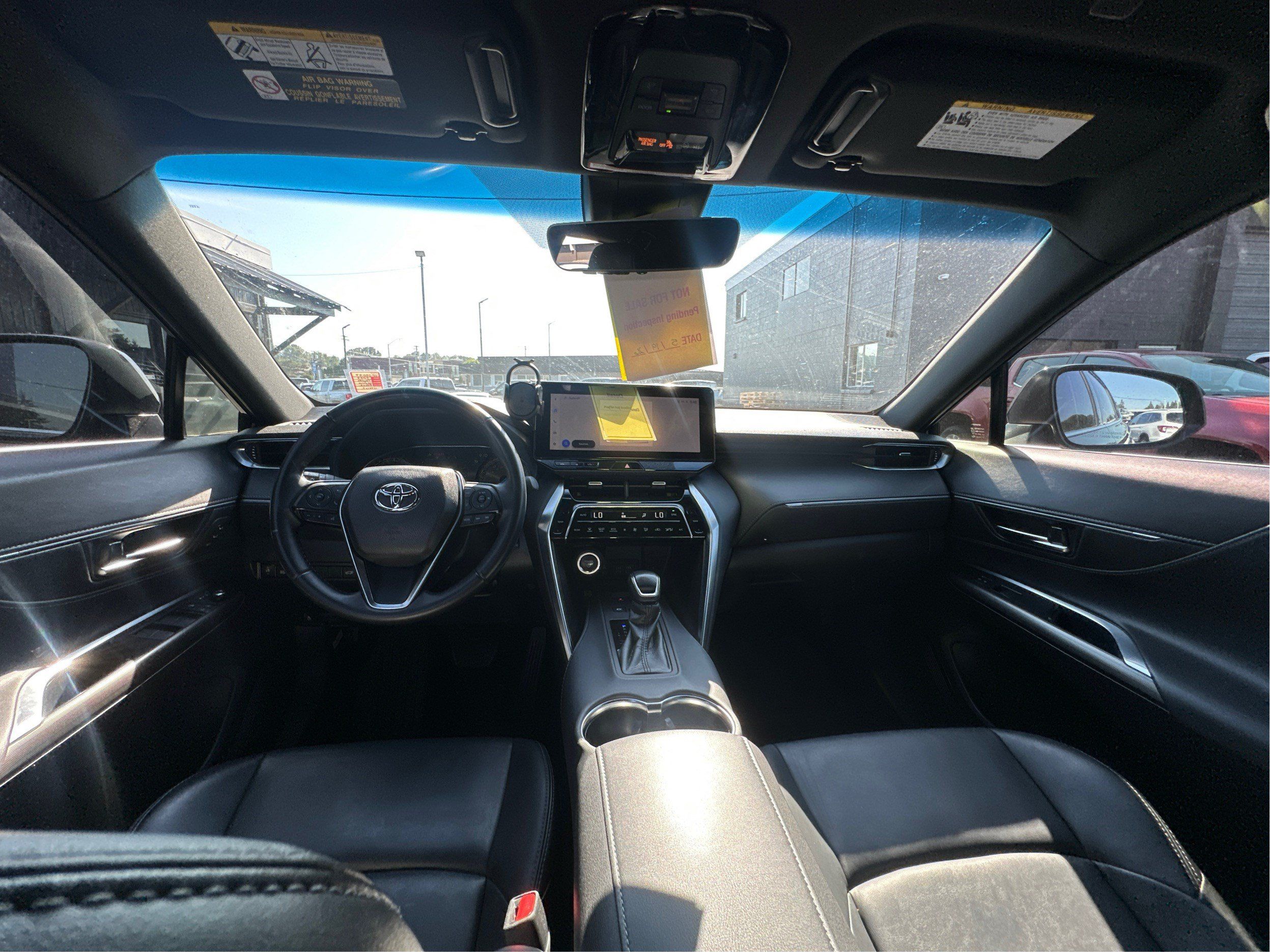 Used 2023 Toyota Venza XLE AWD/4WD image 28