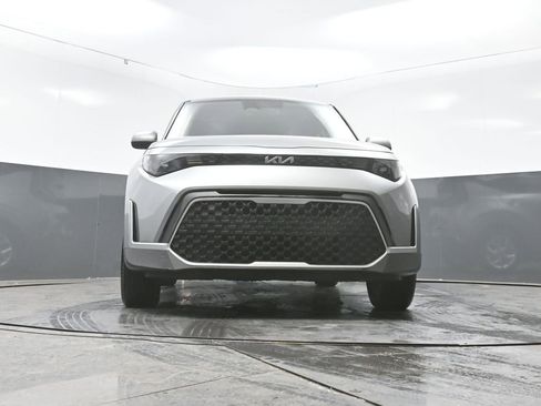 Used 2025 Kia Soul LX w/ LX Technology Package image 26