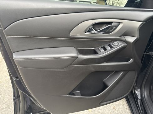 Used 2020 Chevrolet Traverse LS w/ LPO, Blackout Package image 10