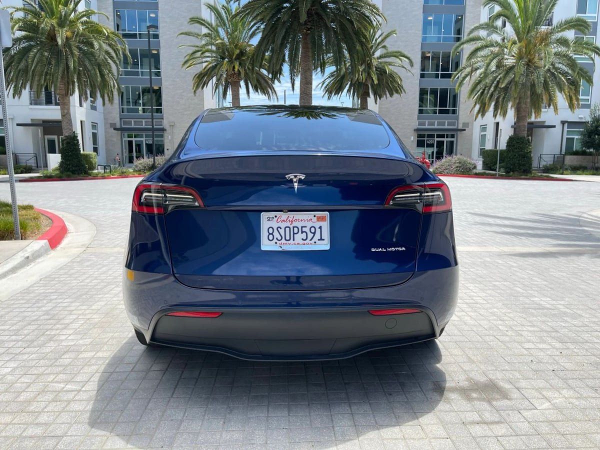 Used 2023 Tesla Model Y Long Range AWD/4WD image 6