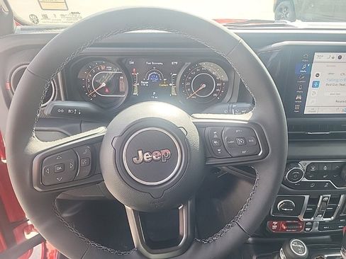 New 2025 Jeep Gladiator Rubicon w/ Safety Group image 6