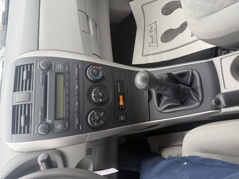 Used 2010 Toyota Corolla image 2