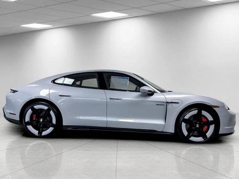 New 2025 Porsche Taycan GTS image 29