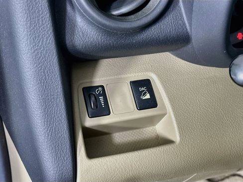 Used 2012 Toyota RAV4 Limited w/ Navigation Value Pkg AWD/4WD image 17