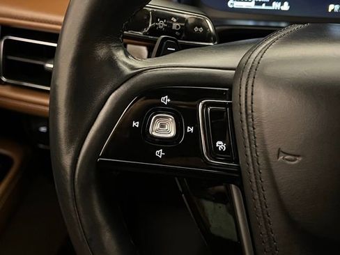 Used 2023 Lincoln Aviator Reserve w/ Equipment Group 201A image 38