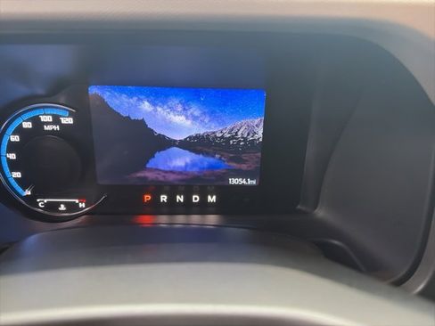 Used 2024 Ford Bronco Wildtrak image 11