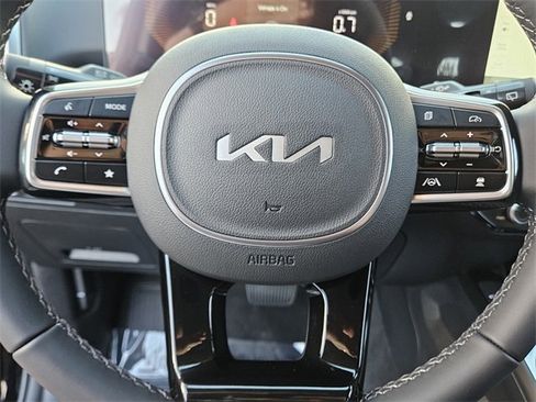 New 2025 Kia Sorento S w/ Panoramic Sunroof Package image 21