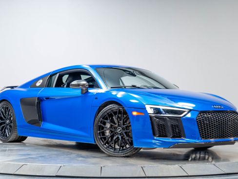 Used 2017 Audi R8 V10 plus AWD/4WD image 39