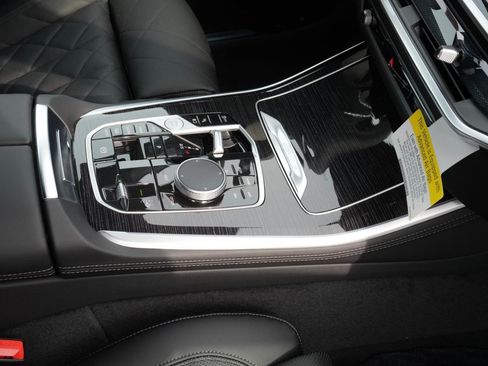 New 2026 BMW X5 xDrive50e w/ M Sport Package image 5