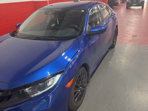 Used 2020 Honda Civic LX image 3