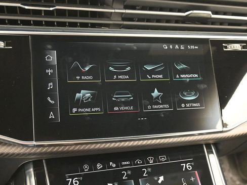 Used 2024 Audi RS Q8 image 21