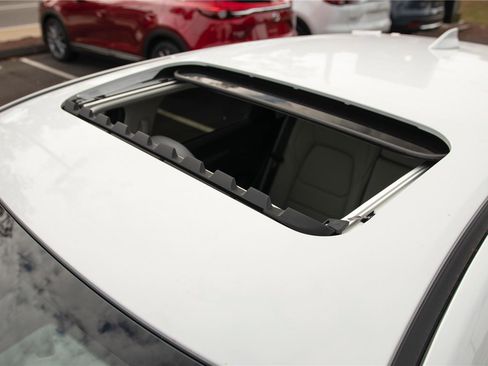 New 2025 MAZDA CX-5 AWD 2.5 S w/ Preferred Package image 12