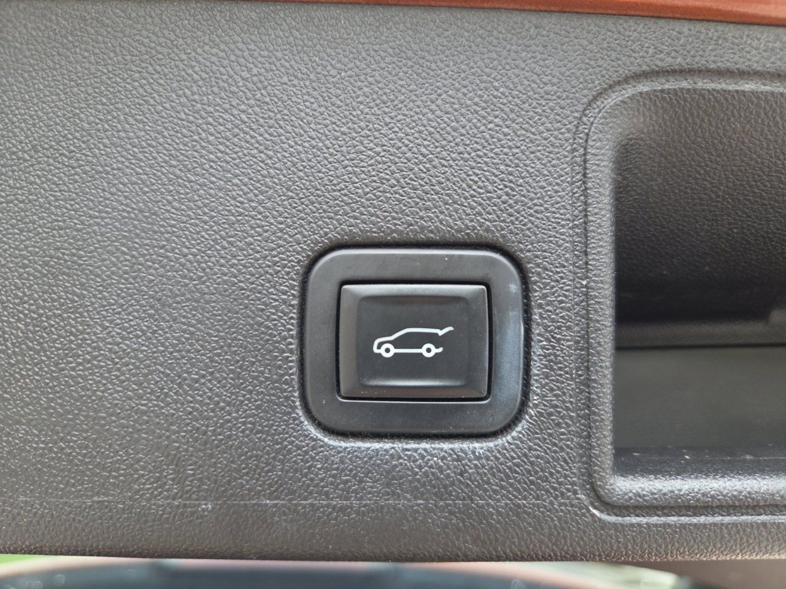 Used 2019 GMC Terrain SLT w/ Preferred Package FWD image 7