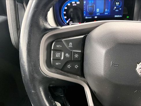 Used 2024 Ford Bronco Outer Banks AWD/4WD image 19