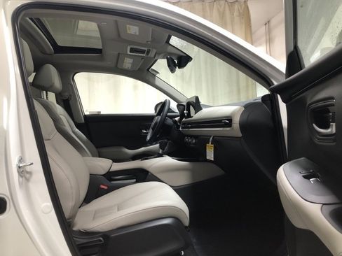 New 2026 Honda HR-V EX-L image 13