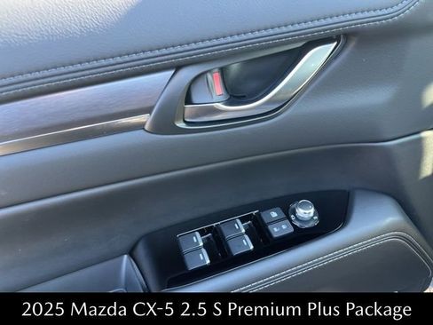New 2025 MAZDA CX-5 AWD 2.5 S w/ Premium Plus Pkg image 7