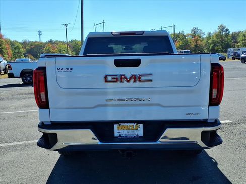Certified 2022 GMC Sierra 1500 SLT w/ SLT Convenience Package image 6