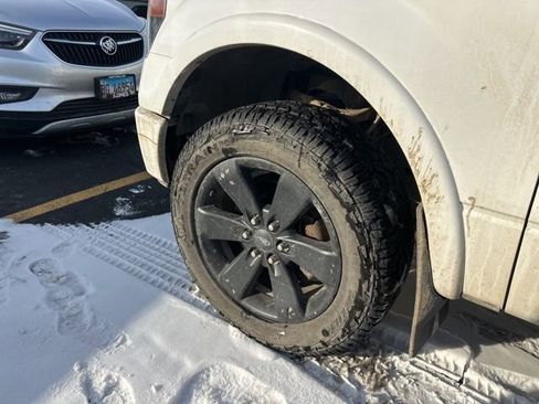 Used 2014 Ford F150 FX4 w/ Equipment Group 402A Luxury image 19