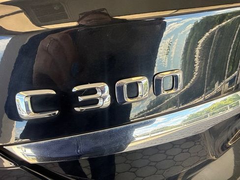 Used 2015 Mercedes-Benz C 300 4MATIC Sedan image 11