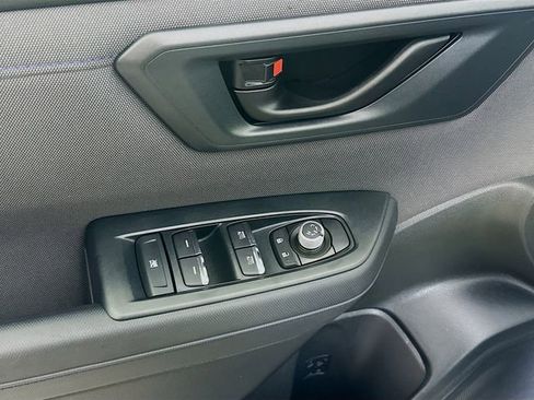 Used 2025 Subaru Forester Premium w/ Convenience Package #1 image 17