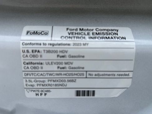 Used 2023 Ford Transit 350 XLT image 33