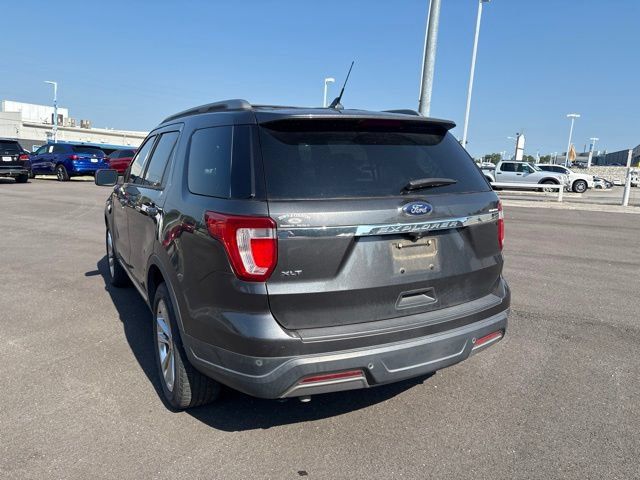 Used 2019 Ford Explorer XLT w/ Equipment Group 202A FWD image 5