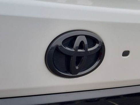 Certified 2025 Toyota Sequoia Platinum AWD/4WD image 41